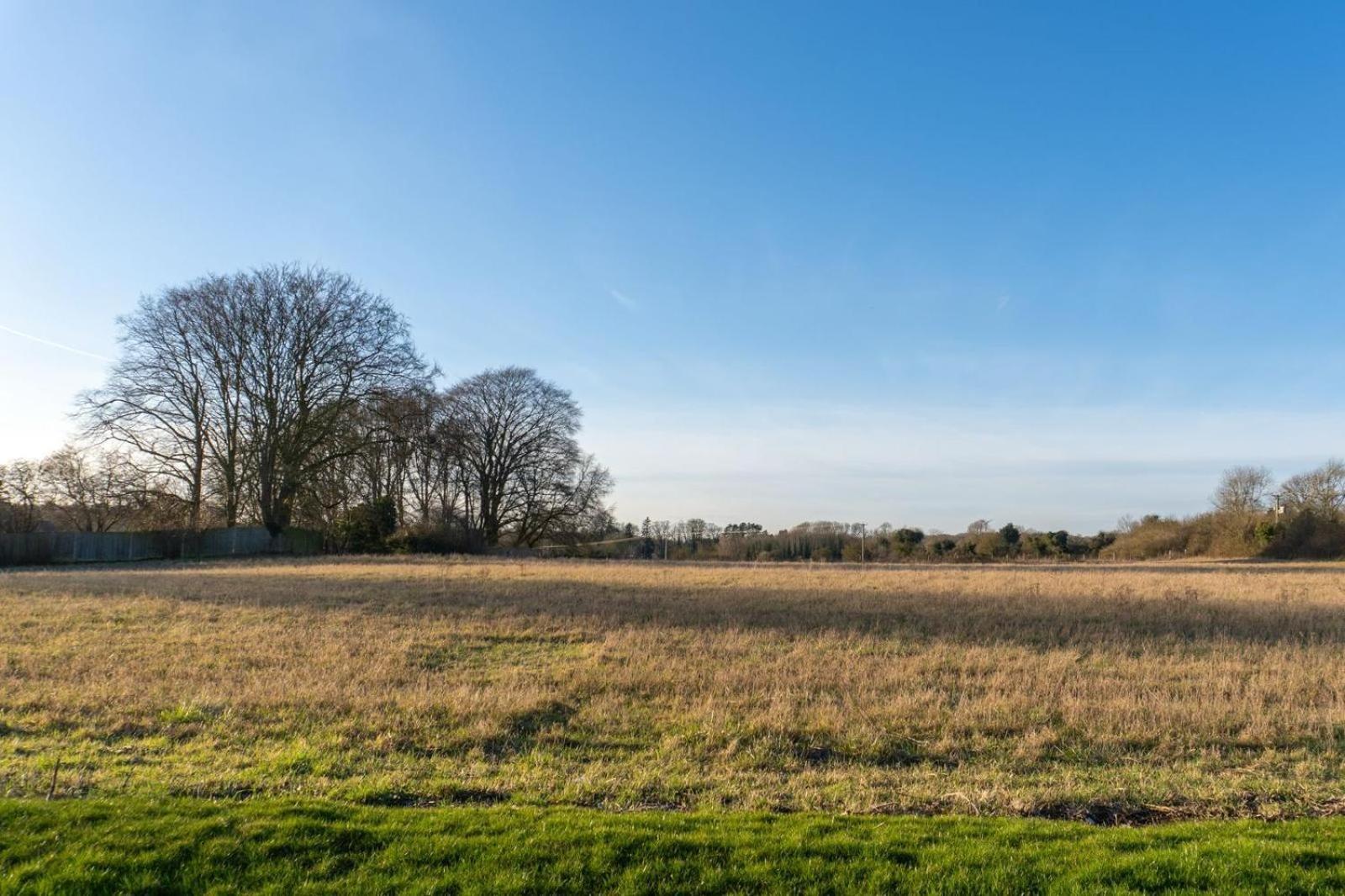 The Fordham Inn Sharnbrook Bagian luar foto